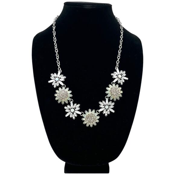 Additions by Chico’s Floral Statement Necklace Silver Tone 24” + 5” Extender NWT - Picture 1 of 6